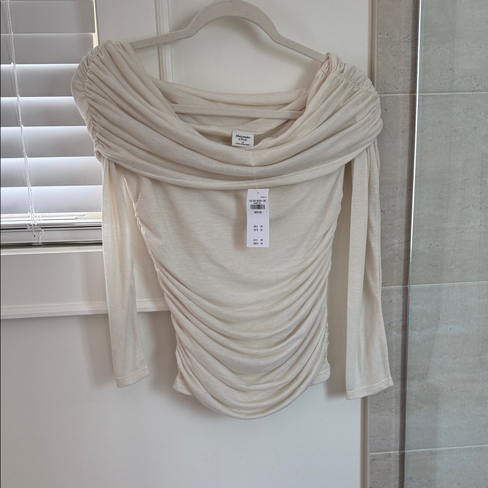 Abercrombie & Fitch Cream Off the Shoulder Top